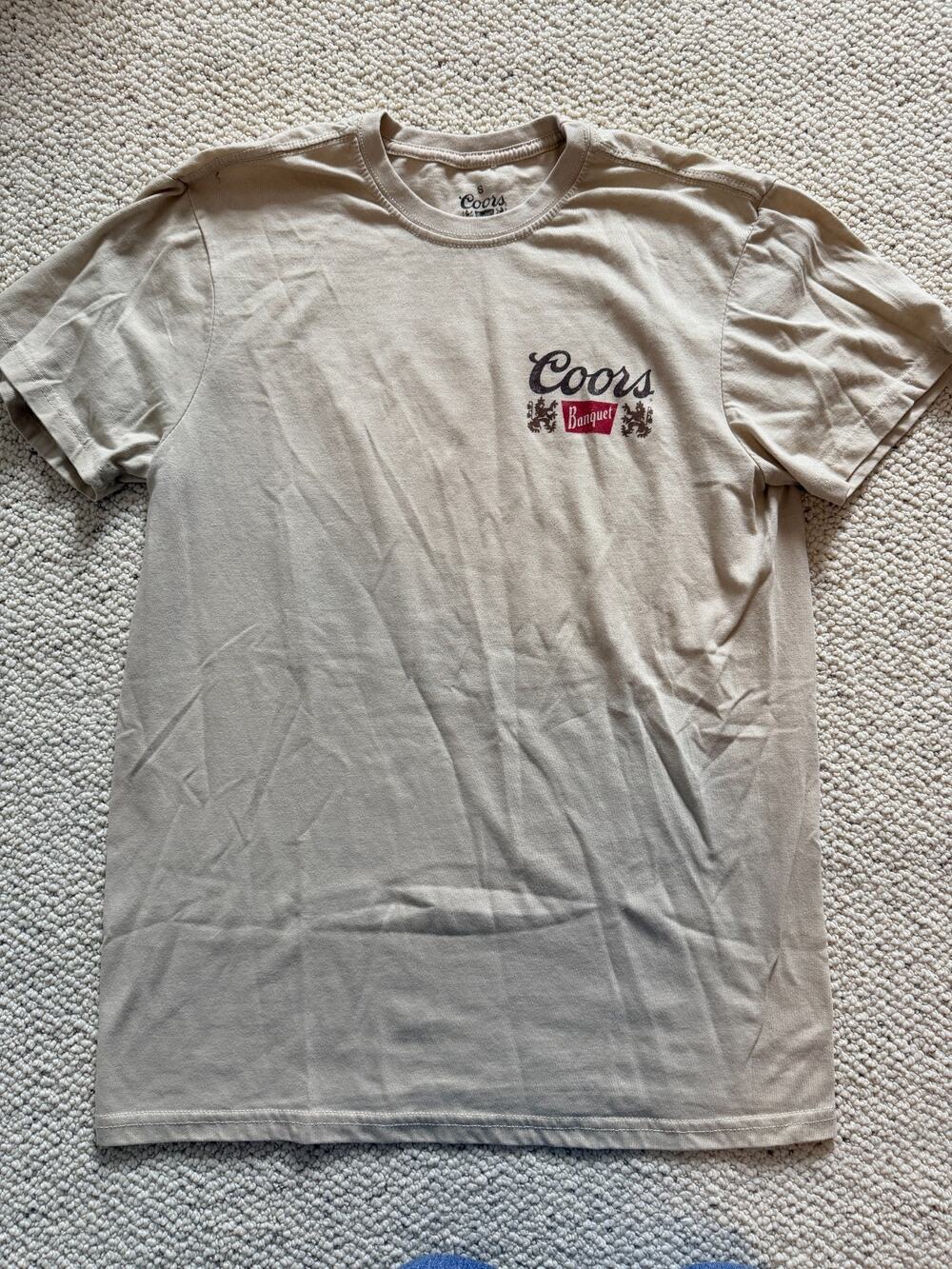 Coors Banquet Beer T-Shirt Golden Colorado Graphic Tee Tan Small